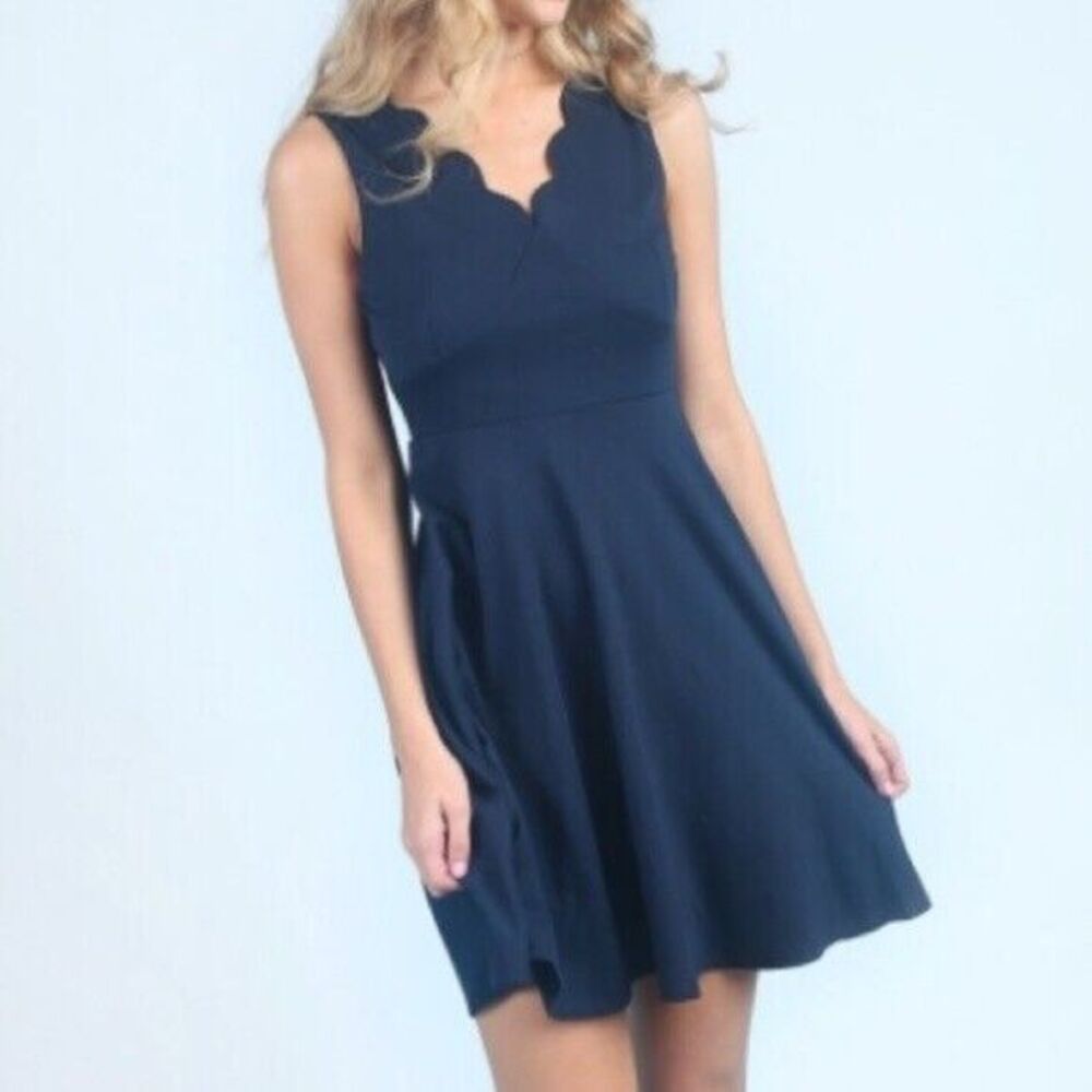 Altar'd State Navy Blue V Neck Scalloped Mini Dress Womens Small Homecoming